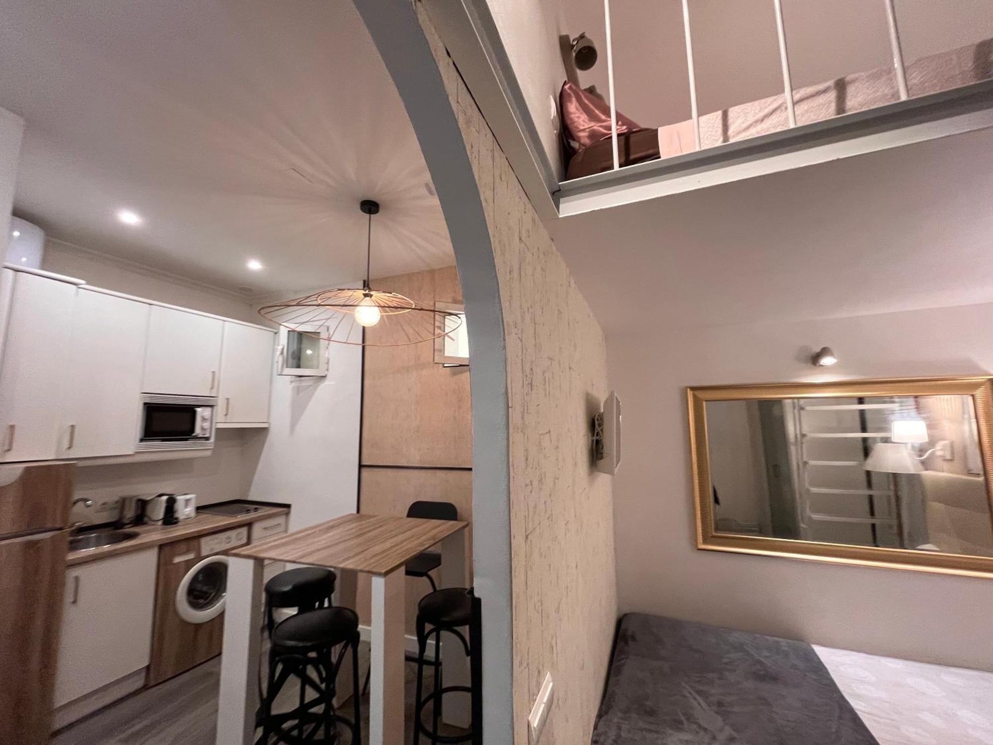 Car44 Centro Madrid Apartment Luaran gambar